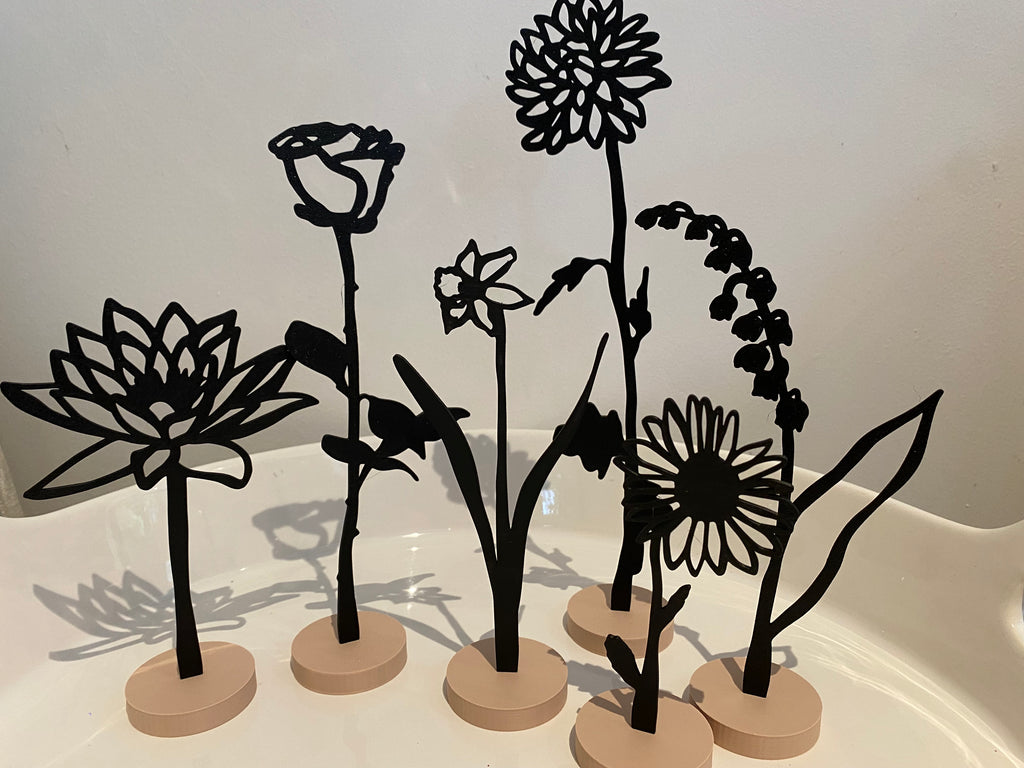Flowers by Jeoff, Black MDF Silhouette : Daffodil