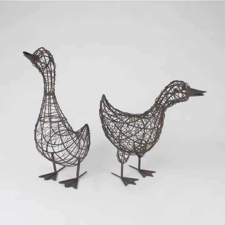 Goose Sculpture - Rust - Large